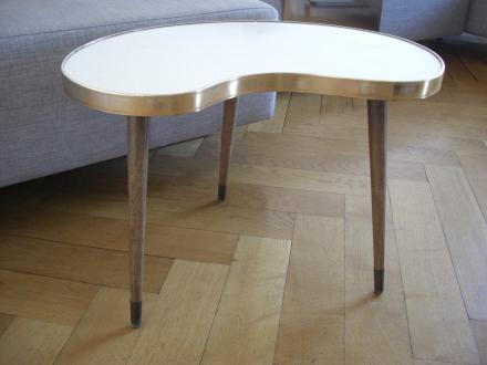 Nierentisch-Schnäppchen von eBay