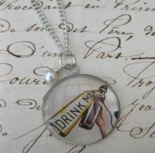 Alice im Wunderland Kette von Cutie Pie