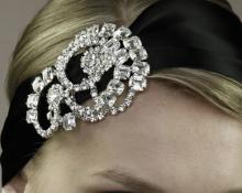 Haarschmuck über Jennifer Behr