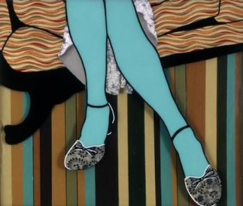 Lady wears the blue Print Lucia Johnson