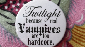Twilight Update: Die Buttons zum Buch